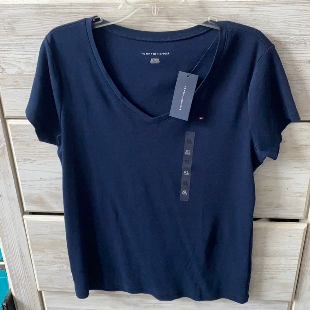 Tommy Hilfiger T-shirt NWT